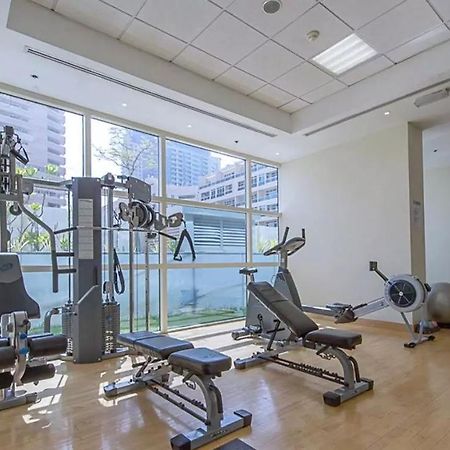 Entire Apartment - Marina - Spacious And Perfect Location Dubai Buitenkant foto