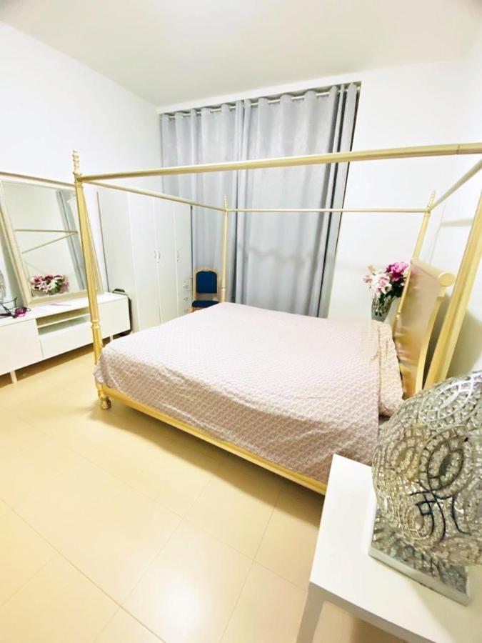 Entire Apartment - Marina - Spacious And Perfect Location Dubai Buitenkant foto